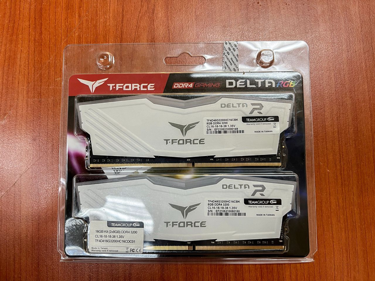 T-Force Delta RGB DDR4 3200MHz - Đánh Giá Nhanh