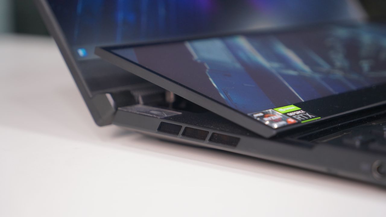 Laptop hai màn hình mạnh nhất ROG Zephyrus Duo 16 vừa ra mắt thị trường Việt Nam - Tin Gaming Gear