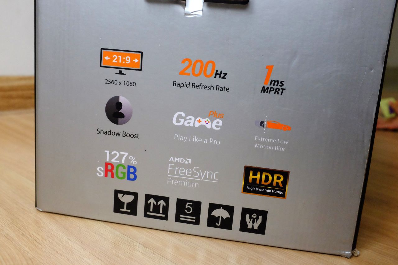 ASUS TUF Gaming VG30VQL1A - Đánh Giá Gaming Gear