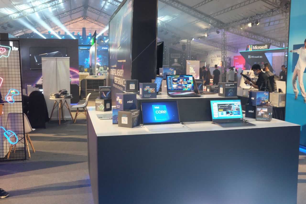INTEL TECH CAMP tổ chức tại TP.HCM - Sự kiện