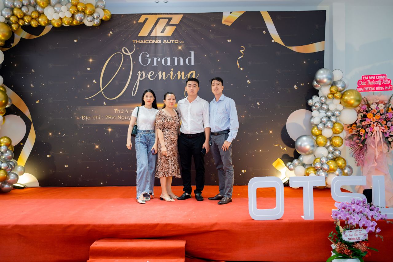 Thái Công Auto khai trương Showroom OTOSIEULUOT.COM - Sự Kiện