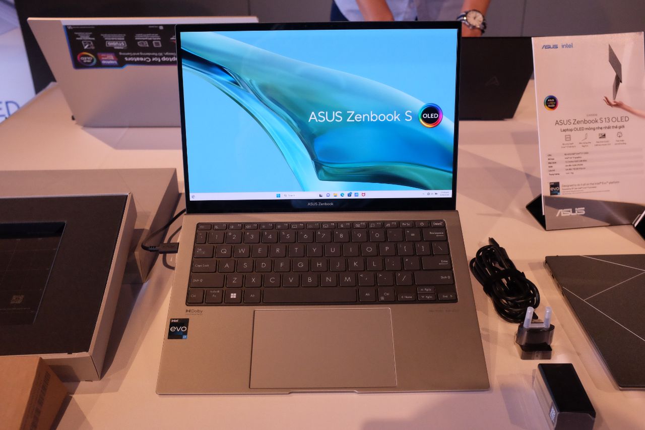 ASUS ra mắt ASUS Zenbook S13 OLED 2023 - Tin Gadget