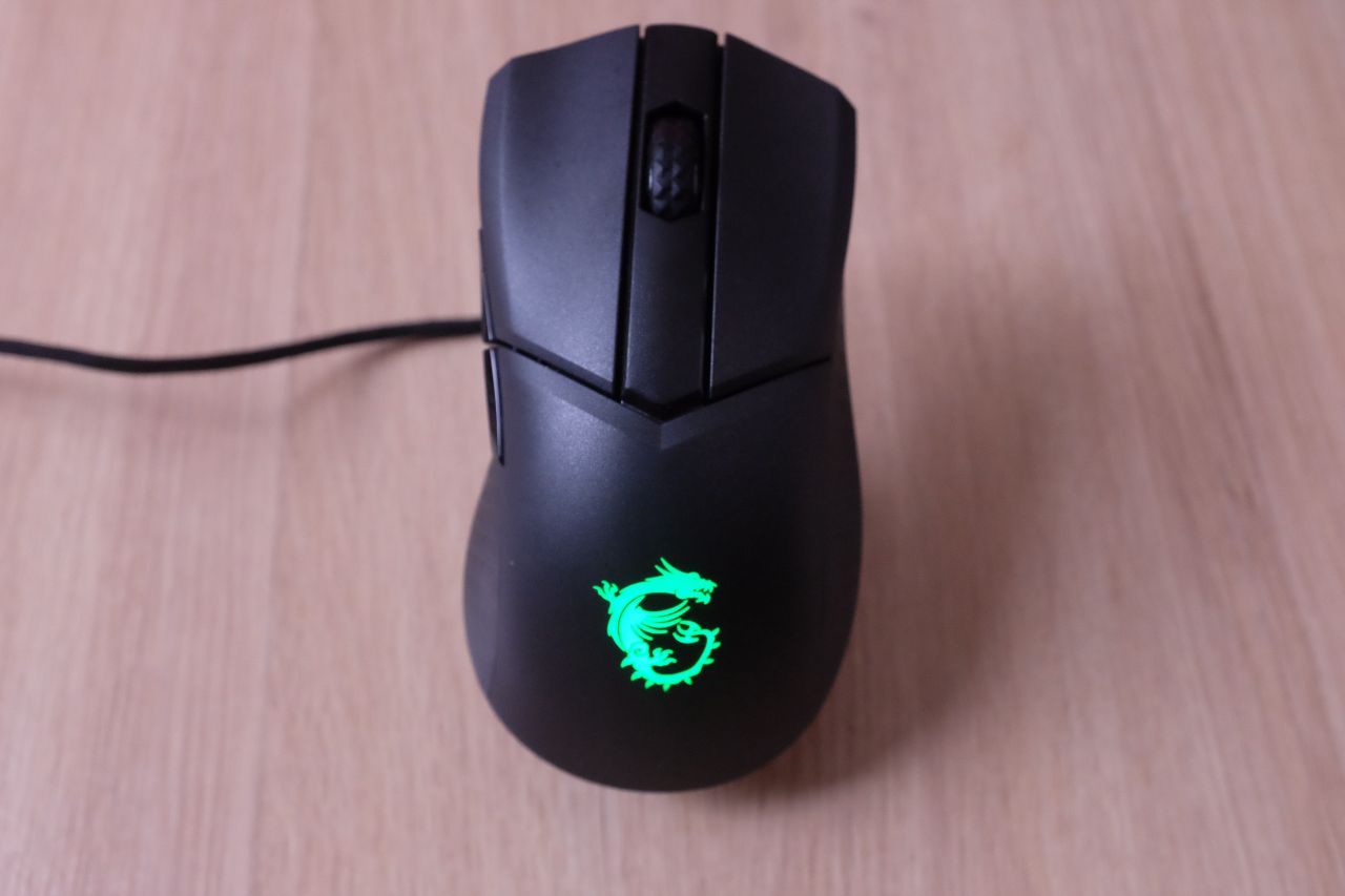MSI Clutch GM31 Lightweight và MSI Vigor GK50 Elite - Đánh Giá Gaming Gear