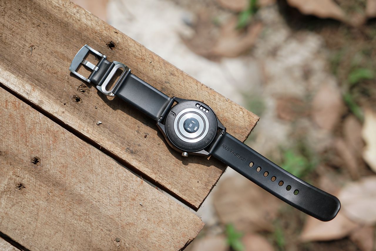 ASUS đưa công nghệ ghi lại điện tâm đồ một kênh vào ASUS VivoWatch - Tin Gadget