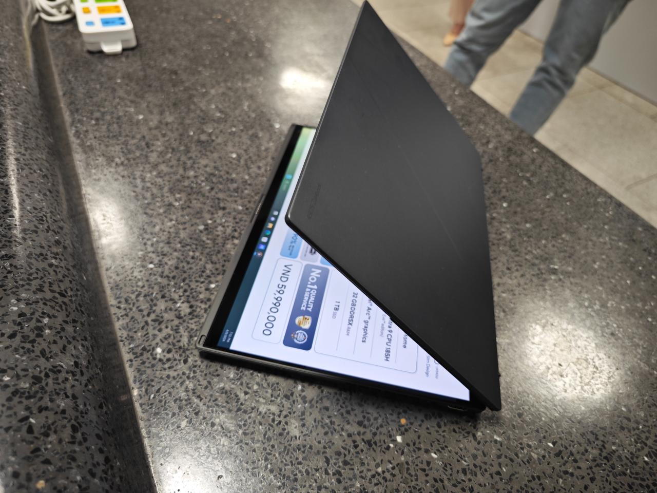 ASUS ra mắt Zenbook Duo UX8406 tại Việt Nam - Sự Kiện
