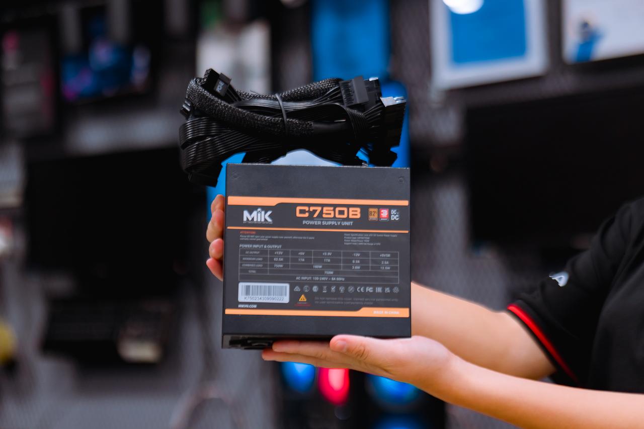 MIK C750B 750W - Trên tay và Đánh giá nhanh