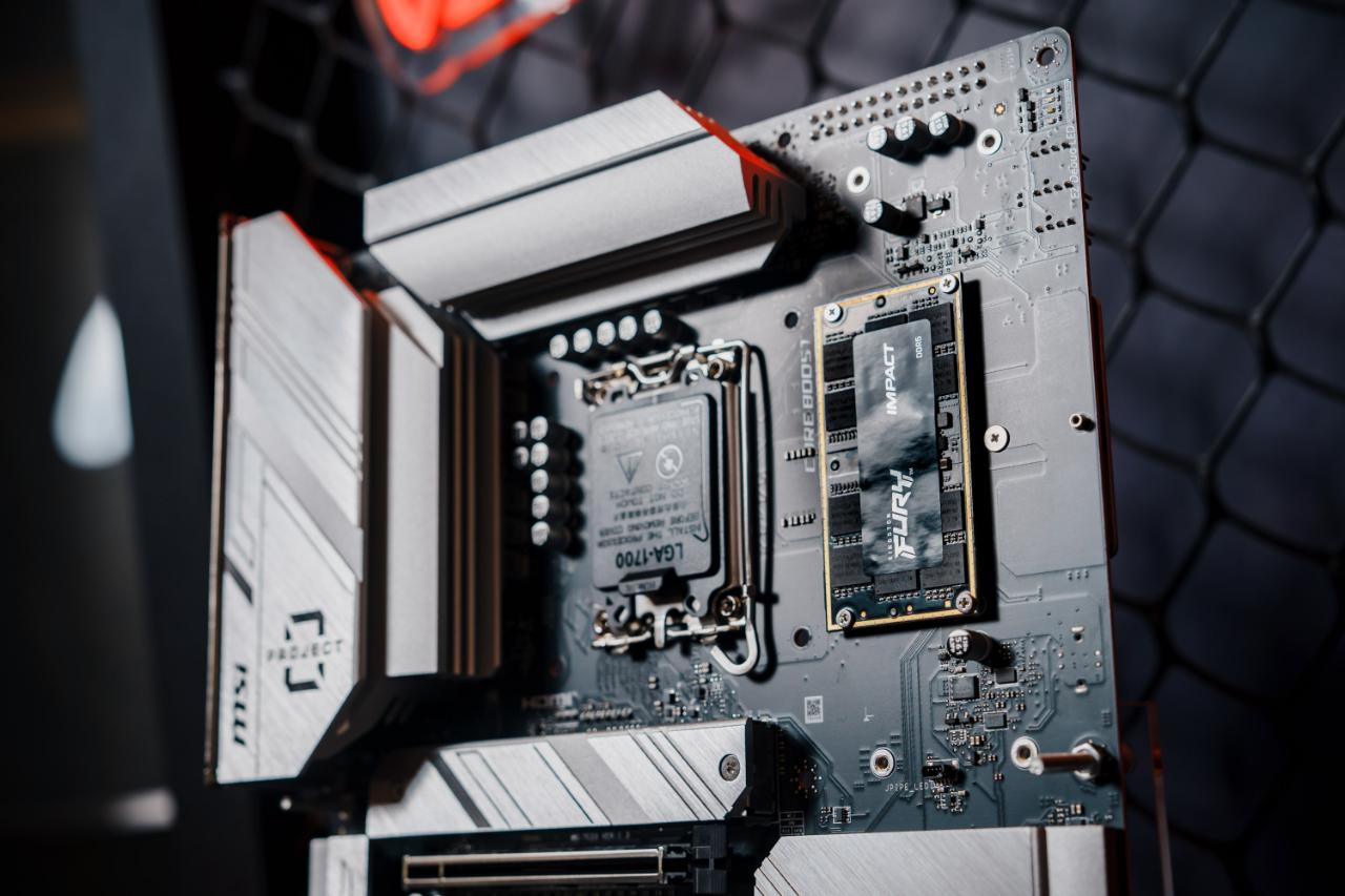 Kingston tham gia vào “Cuộc đua bứt phá mọi giới hạn” cùng bộ nhớ DDR5 lấy cảm hứng từ xe đua, bộ nhớ DDR5 CAMM2 và ứng dụng AI mới - Tin Gaming Gear