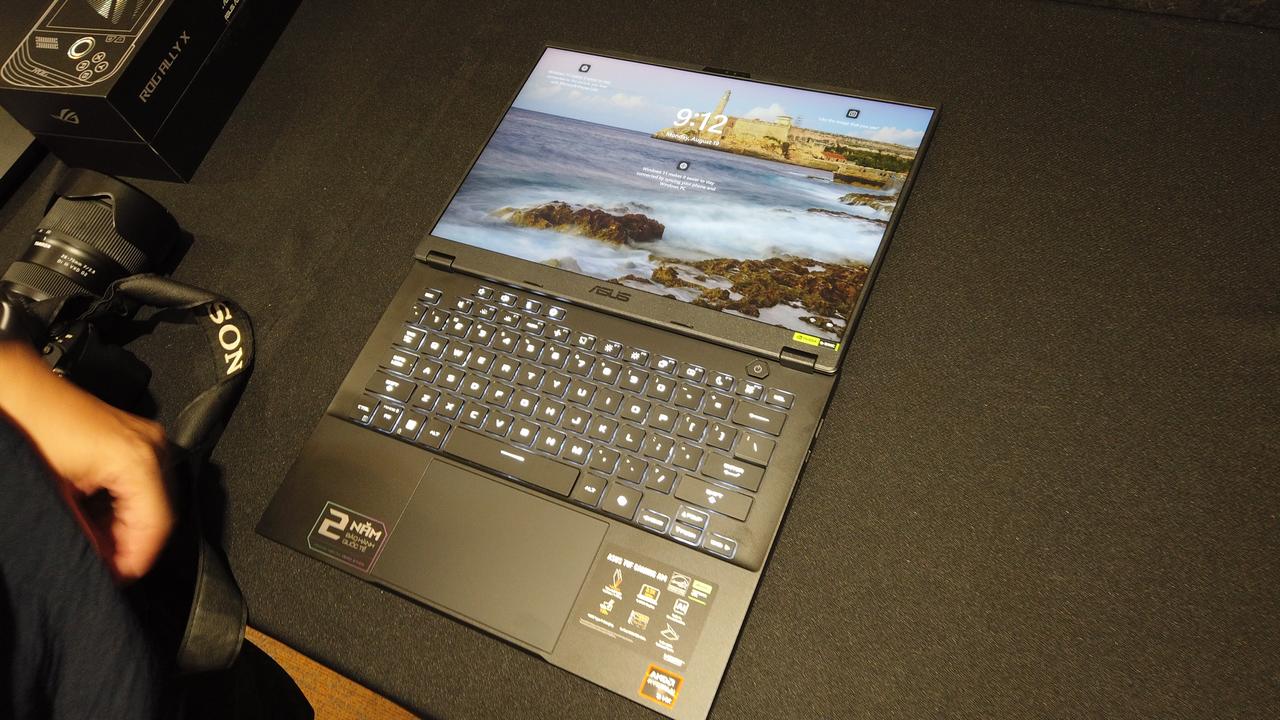 ASUS ROG