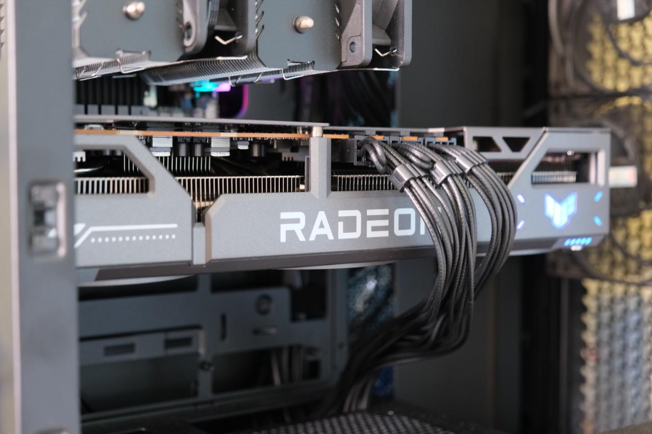 AMD RX 9070 XT - Đánh Giá Gaming Gear