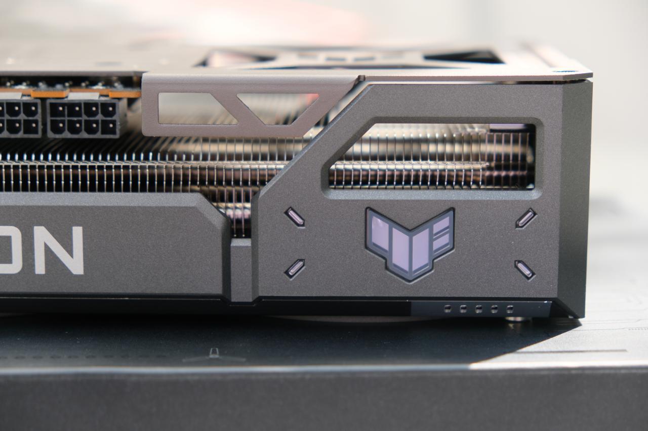 AMD RX 9070 - Đánh Giá Gaming Gear