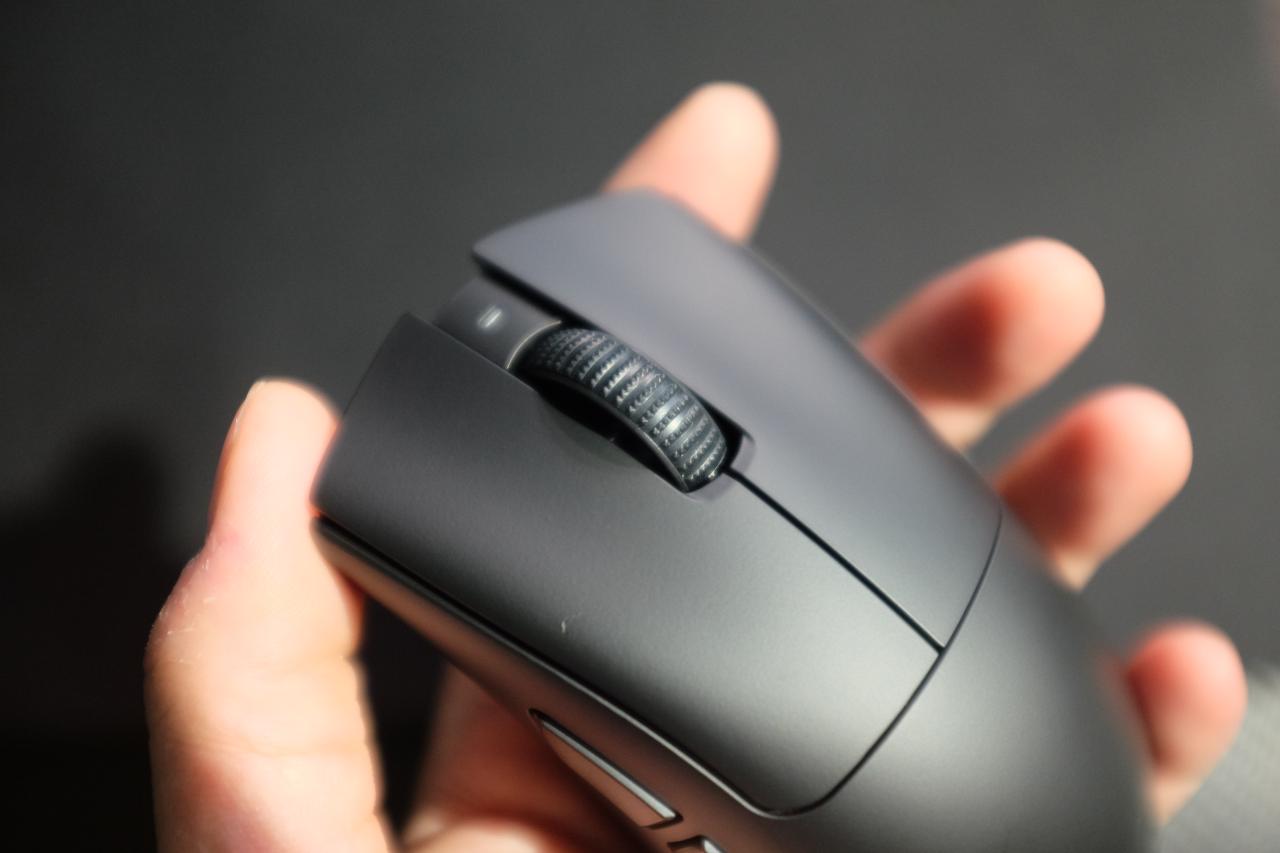 Razer ra mắt Razer DeathAdder V4 - Sự kiện