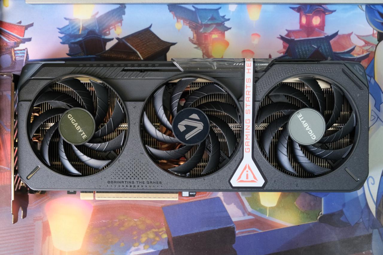 AMD RX 9060 XT 8GB - Đánh Giá Gaming Gear