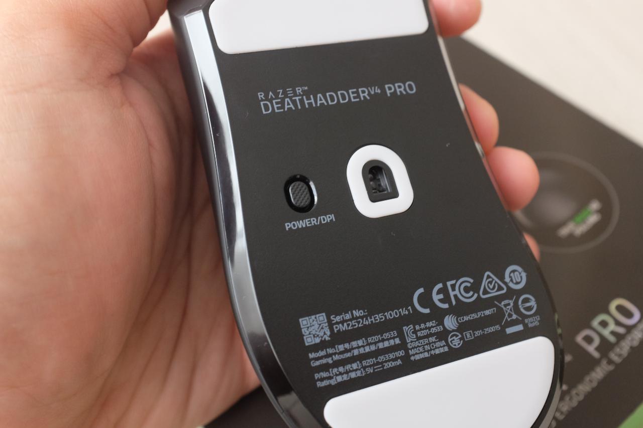 Razer DeathAdder V4 Pro - Đánh Giá Gaming Gear
