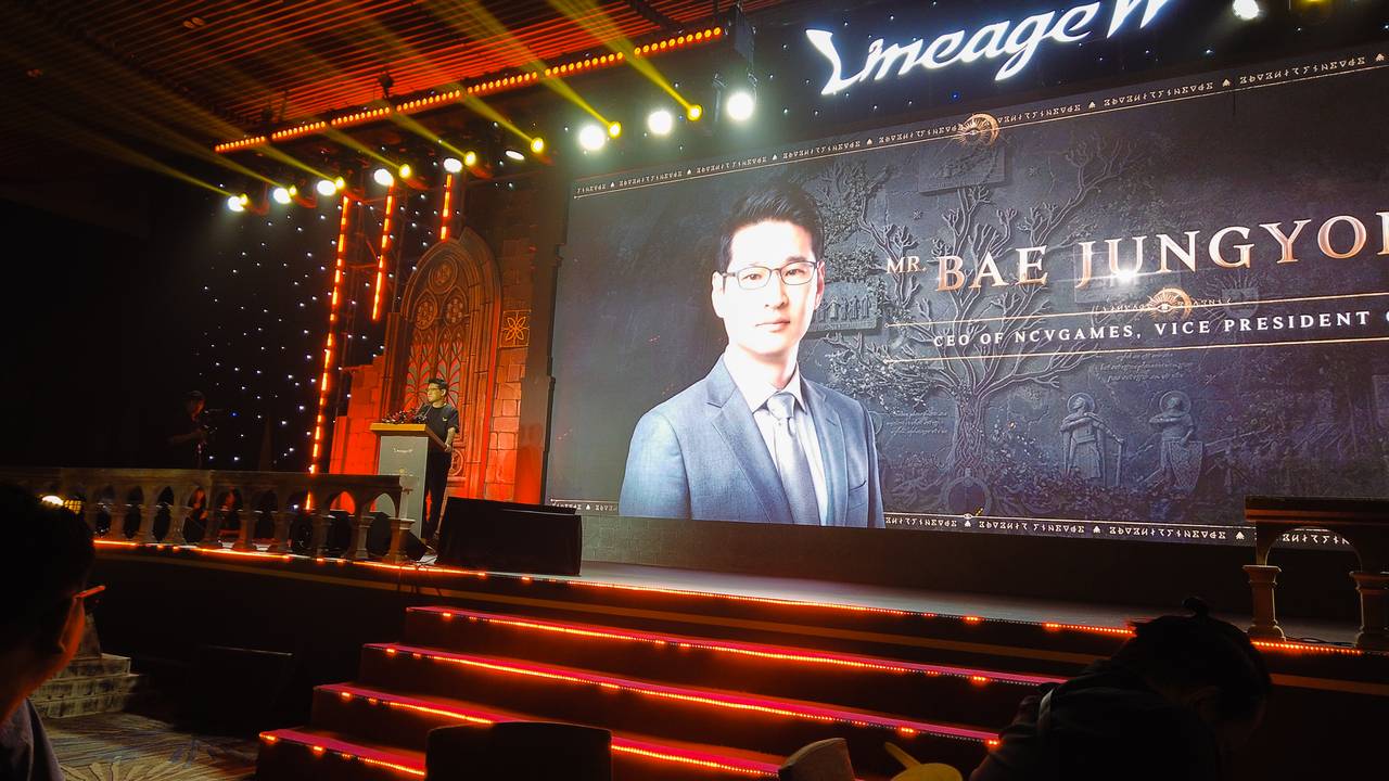 Lineage W