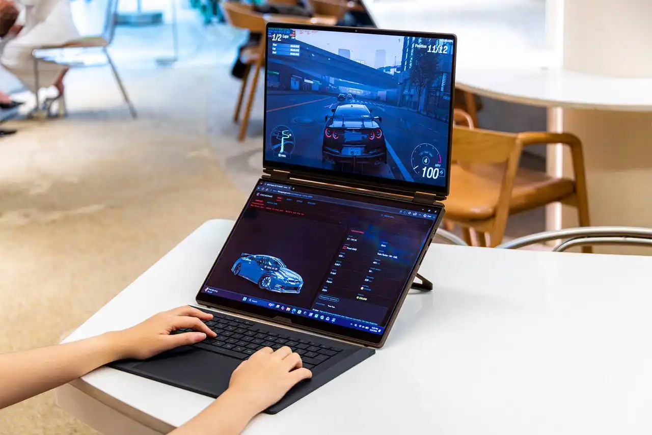 ROG Zephyrus Duo