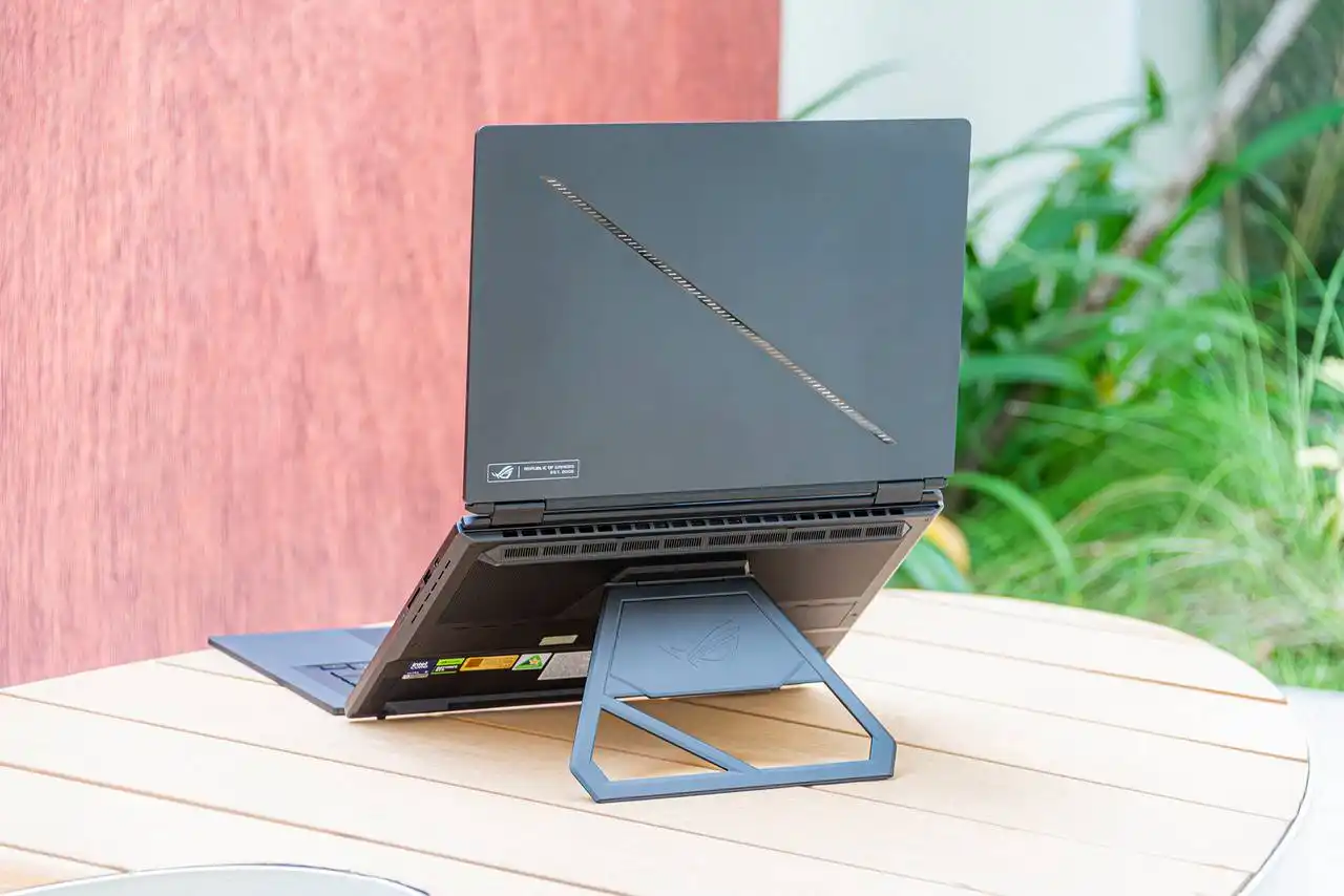 ROG Zephyrus Duo