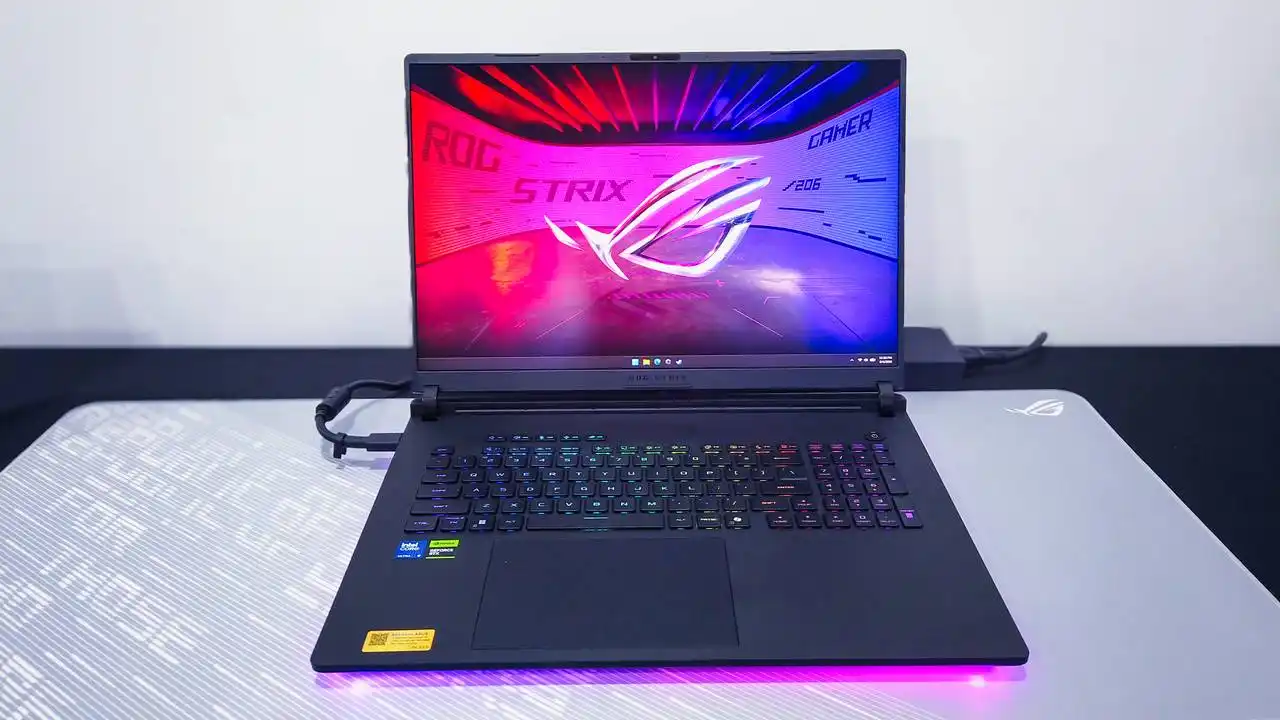 ROG Strix SCAR 18